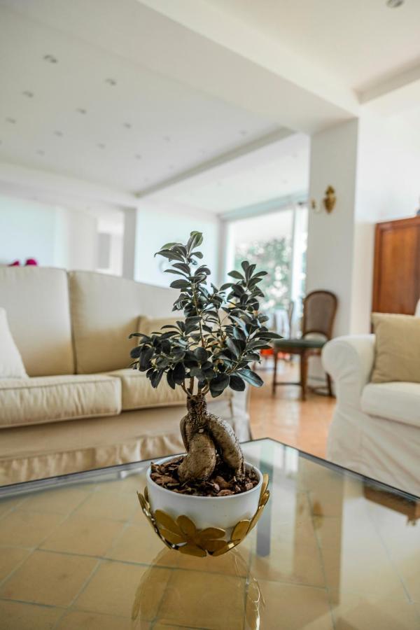 Villa Lilia Виетри Экстерьер фото
