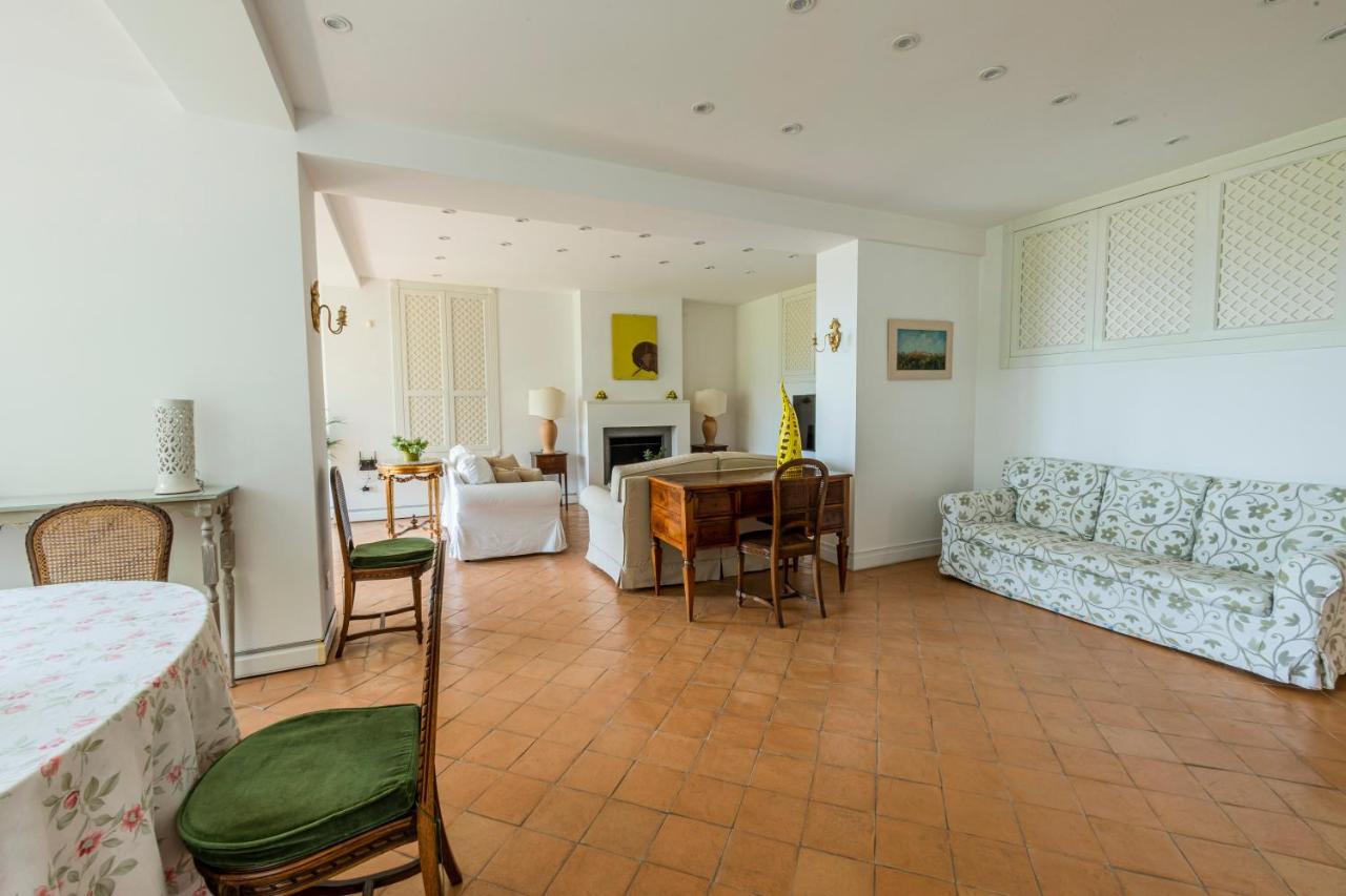 Villa Lilia Виетри Экстерьер фото